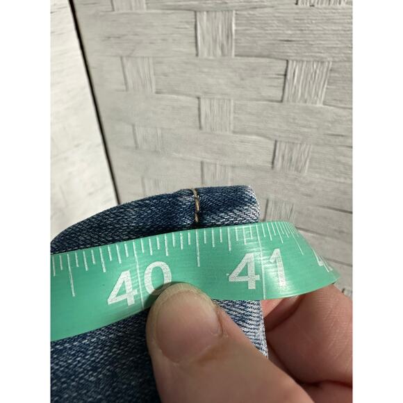 Torrid women’s jeans mid wash straight leg, distressed boyfriend, cut plus size - Picture 7 of 12